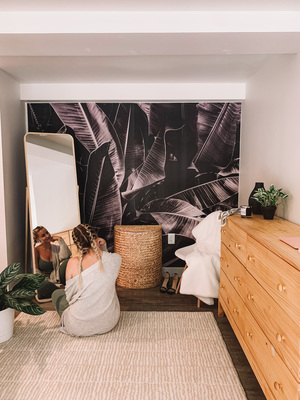 Fotótapéta Pihenjen az óriási levelek árnyékában