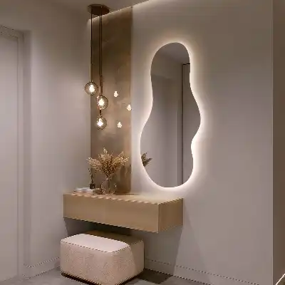 Egyedi alakú LED háttérvilágítású tükör