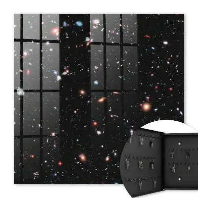 Kulcsdoboz Egy színes kozmosz, tele titkokkal