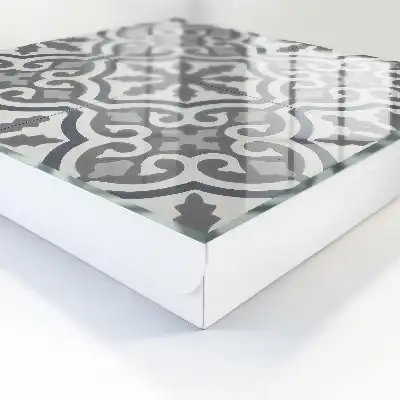 Kulcstároló doboz Geometrikus minta szürke színekben