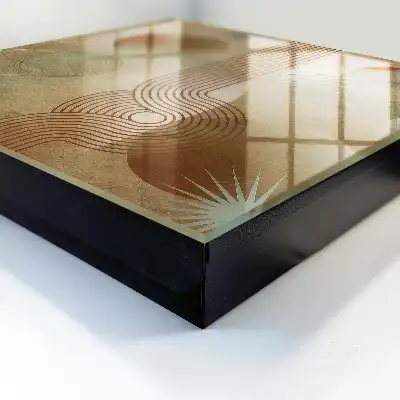 Kulcstartó szekrény Geometriai formák földszínű árnyalatokban