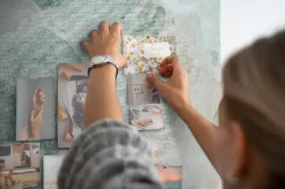 Színes parafatábla Márványtömb mintával
