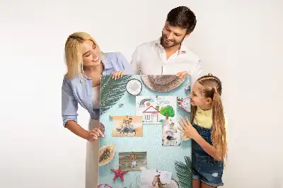 Színes parafatábla ünnepi mintával