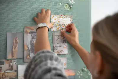 Színes parafatábla Gypsophila csokor mintával