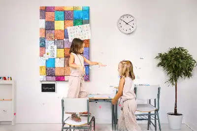 Színes parafatábla színes fa blokkokkal