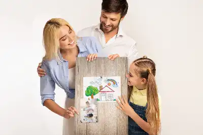 Nagy parafaliújság világos fa kerettel