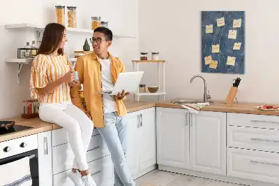 Elegáns márvány mintás színes parafatábla