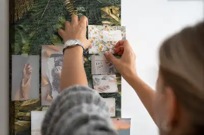 Parafatábla trópusi levelek mintával