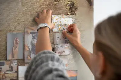 Fényes márvány mintázatú parafatábla