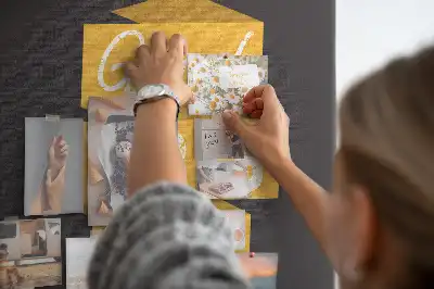 Színes parafatábla inspiráló idézettel