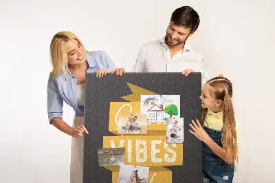 Színes parafatábla inspiráló idézettel