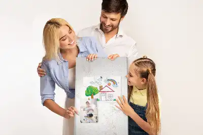 Stílusos márványmintás parafatábla