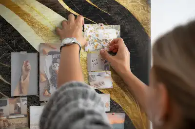 Absztrakt vonalak mintázatú parafatábla