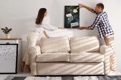 Nagy parafatábla sötét virágmotívummal