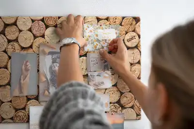 Parafa üzenőtábla borosdugóból