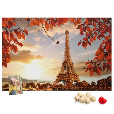 Eiffel-torony mintás parafa üzenőtábla