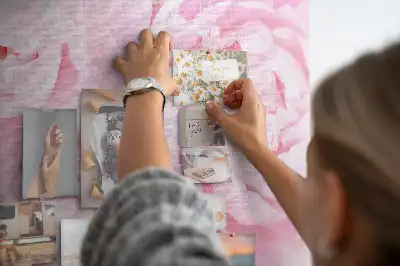 Virágmintás parafa üzenőtábla