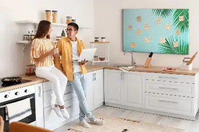 Pálmakeretes parafás üzenőtábla