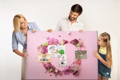 Virágmintás szív alakú parafatábla