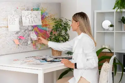 Kreatív elme grafikás parafa üzenőtábla