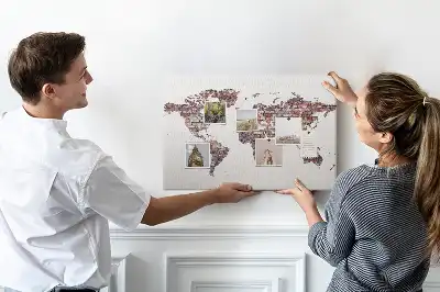 Parafa üzenőtábla tégla világmotívummal