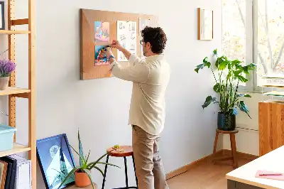 Geometriai háromszög formájú parafatábla