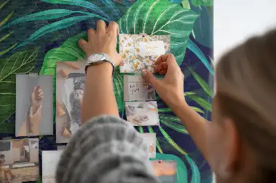 Egzotikus levelek mintás fali parafa üzenőtábla