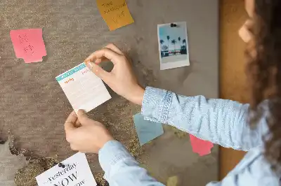 Parafa üzenőtábla arany erezetű kő mintával