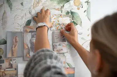 Fali parafa üzenőtábla levelek és növények mintával