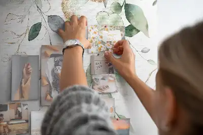 Fali parafa üzenőtábla levelek és növények mintával