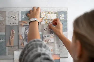 Macskás naptár parafatáblával
