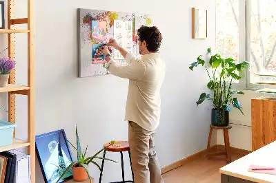 Akvarell kontinens mintás parafa üzenőtábla