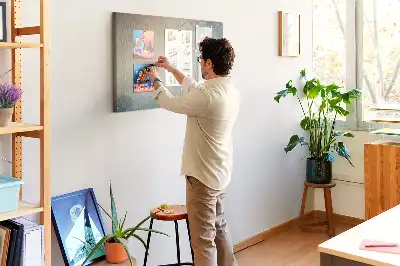 Vintage krimi témájú fali parafa üzenőtábla