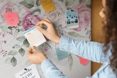 Akvarell rózsák mintás fali parafa üzenőtábla
