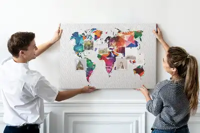 Fali parafa üzenőtábla világtérkép mintás háromszögekkel