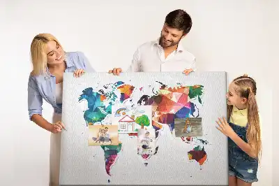 Fali parafa üzenőtábla világtérkép mintás háromszögekkel