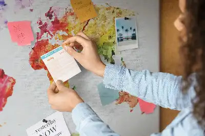 Pasztell festői térkép mintás parafa üzenőtábla