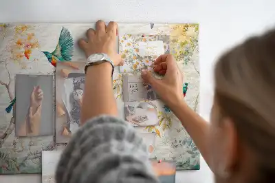 Parafatábla virágok és madarak mintával