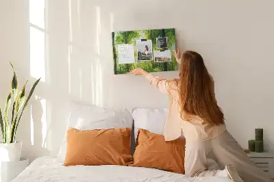 Fali parafa üzenőtábla természetes erdő mintával