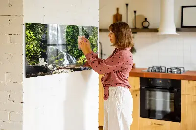 Mágneses fali tábla Erdei vízesés mintával