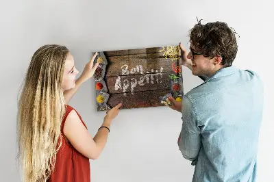 Bon Appétit feliratú fali üzenőtábla