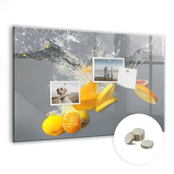Mágneses fali tábla Citrusfélék vízben