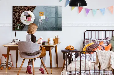 Fali üzenőtábla Egy csésze kávé mintával