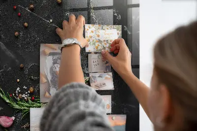 Mágneses fali fűszertartó tábla