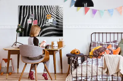 Zebra mintás fali üzenőtábla