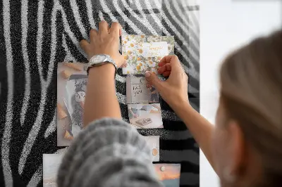 Zebra mintás fali üzenőtábla