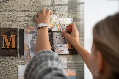 A feliratos család mágneses fali tábla
