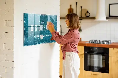 Fali mágneses tábla motivációs szöveggel