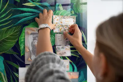 Mágneses fali tábla egzotikus levelek mintával