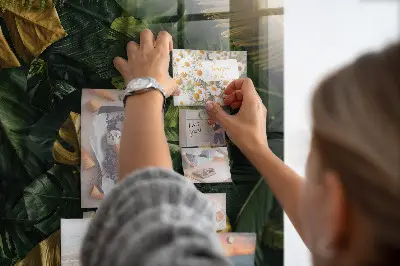 Dzsungel mintás mágneses fali tábla